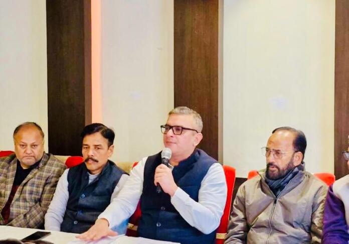 Haldwani: मनरेगा का नाम बदलना गरीबों और गांधी विचारधारा पर हमला: सुमित हृदयेश
