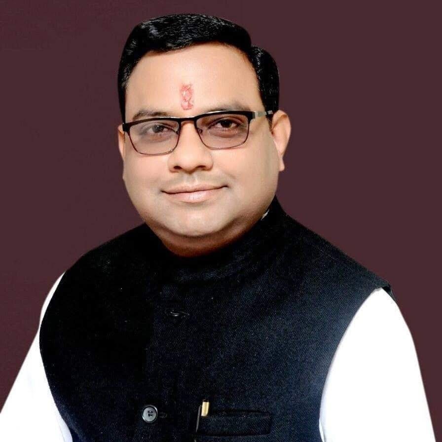 Dehradun: पुरोला के पूर्व विधायक राजेश जुंवाठा का निधन, राजनीतिक और सामाजिक जगत में शोक की लहर