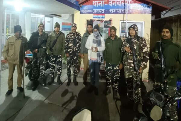 Champawat: भारत-नेपाल सीमा पर एसएसबी की बड़ी कार्रवाई, बनबसा में स्मैक तस्करी करते नेपाली युवक गिरफ्तार