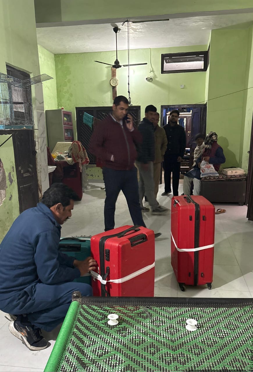 Bazpur: कुमाऊं में नशे के नेटवर्क पर प्रहार, बाजपुर में 23,896 कैप्सूल सहित अवैध दवाएं जब्त और दो गिरफ्तार