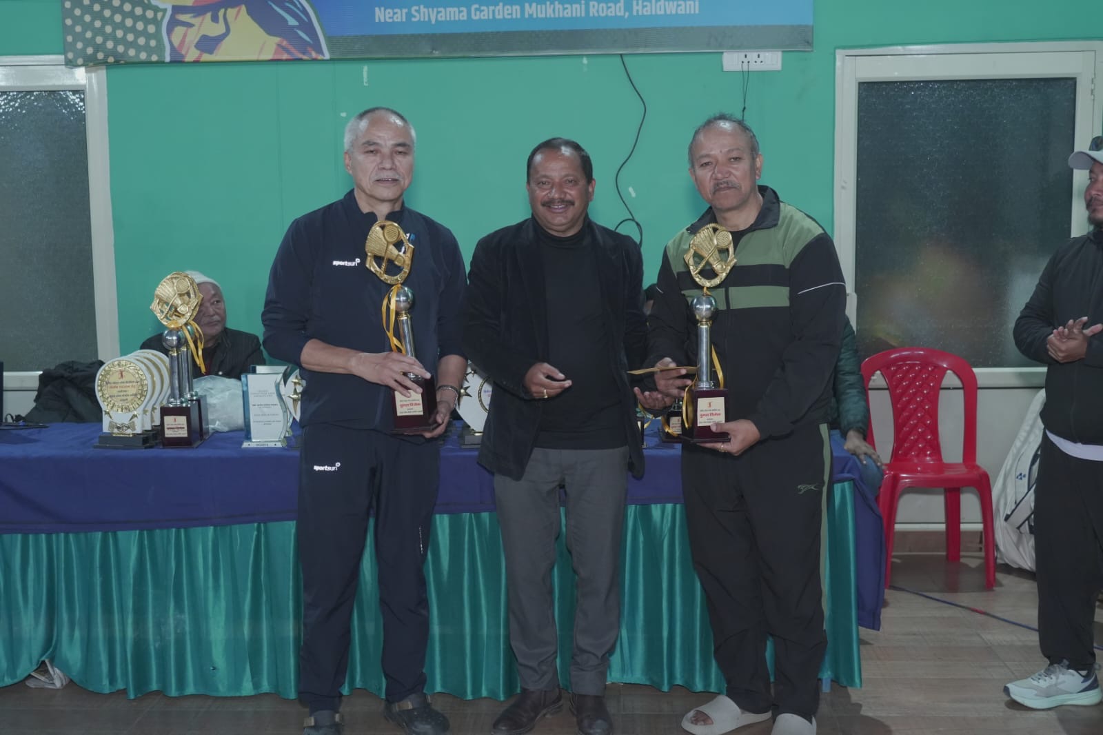 Haldwani: शौका समाज की खेल एकता का प्रतीक बनी द्वितीय अखिल भारतीय जोहार शौका बैडमिंटन प्रतियोगिता, 14 वर्गों में हुए रोमांचक मुकाबले
