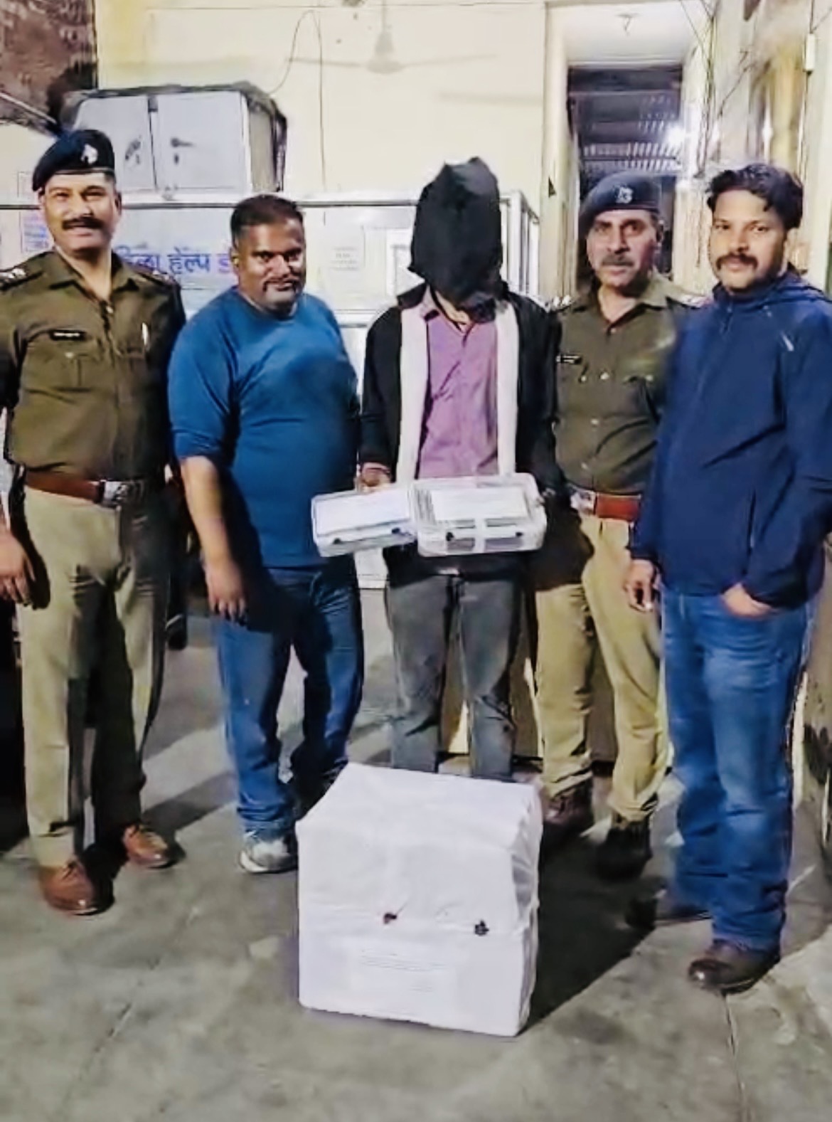 Udham Singh nagar: ऊधम सिंह नगर में एसटीएफ का बड़ा खुलासा, फर्जी जन सेवा केंद्र से आधार-पैन-मार्कशीट बनाने वाला गिरफ्तार