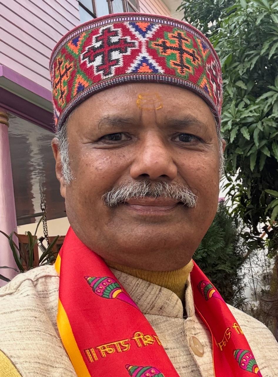 Bareilly: 40 वर्षों की शैक्षिक सेवा का सम्मान, प्रो. बी.आर. कुकरेती को मिला ‘एमिनेंट टीचर एजुकेटर अवार्ड’