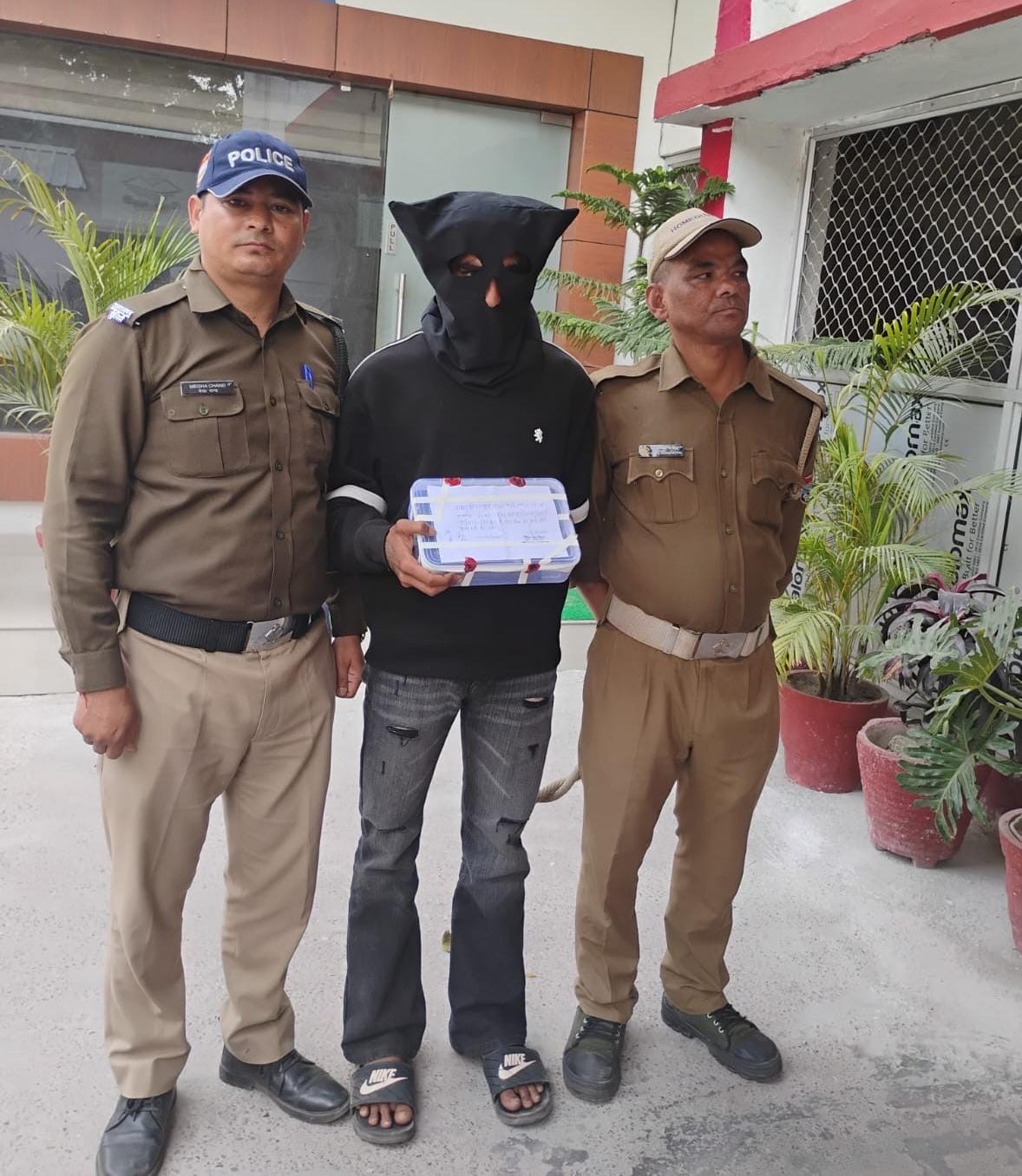 Ramnagar: घर में घुसकर जानलेवा हमला करने वाला आरोपी गिरफ्तार, अवैध तमंचा भी बरामद