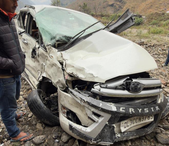 Pithoragarh: पिथौरागढ़ में दर्दनाक हादसा, बंगापानी में कार खाई में गिरी; दो की मौत, दो गंभीर घायल