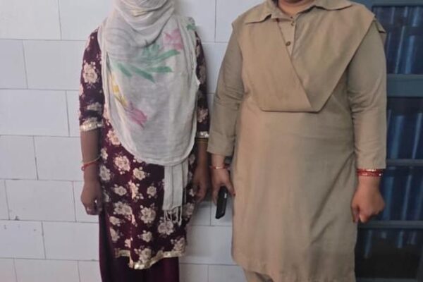 Haldwani: रिक्शे में सवार महिलाओं के गले से मंगलसूत्र चोरी करने वाली शातिर महिला चोर गिरफ्तार, मथुरा कनेक्शन उजागर