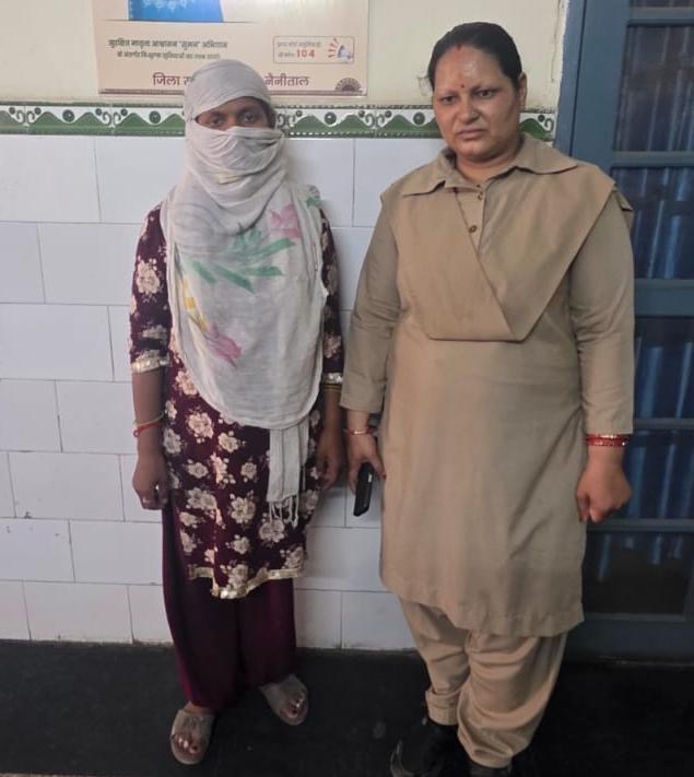 Haldwani: रिक्शे में सवार महिलाओं के गले से मंगलसूत्र चोरी करने वाली शातिर महिला चोर गिरफ्तार, मथुरा कनेक्शन उजागर