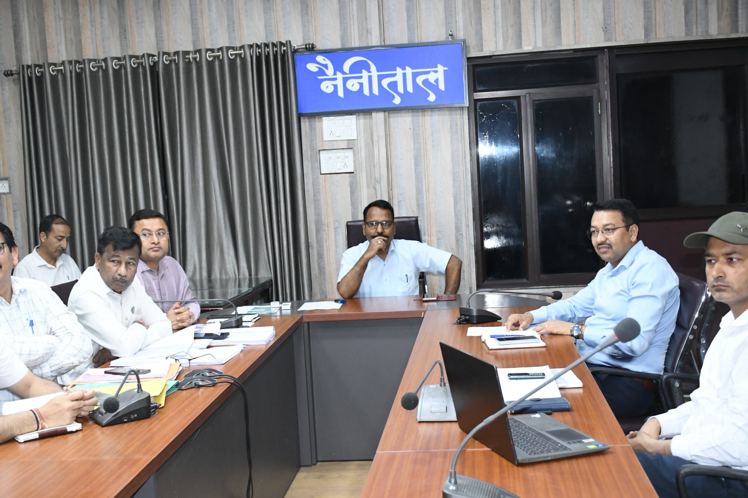 Haldwani: मानसून से पहले हल्द्वानी में जलभराव खत्म करने की तैयारी तेज, डीएम रयाल ने 3 दिन में डीपीआर तैयार करने के दिए निर्देश