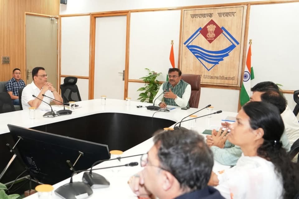 Dehradun: कुंभ 2027 की तैयारियों में तेजी, मुख्य सचिव ने दिए कई सख्त निर्देश