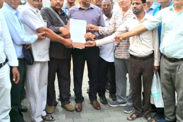 Haldwani: शिक्षकों की मांगों को लेकर उग्र हुआ आंदोलन, पुरानी पेंशन से पदोन्नति तक सरकार से उठाई बड़ी मांगें