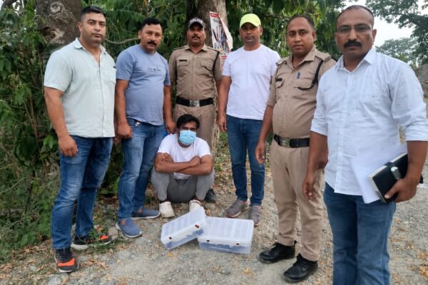 Haldwani: चोरगलिया में अवैध हथियारों का बड़ा जखीरा बरामद, 8 तमंचों और 10 कारतूसों के साथ अंतरजनपदीय तस्कर गिरफ्तार