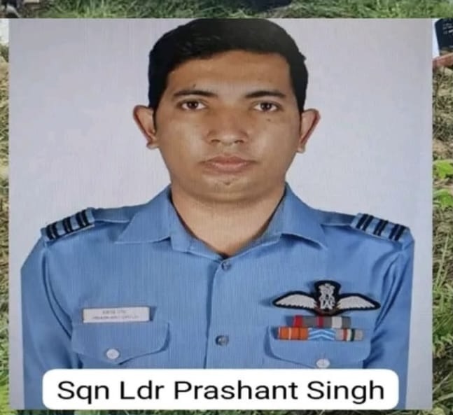 Dehradun: जोरहाट एयरबेस हादसे में देहरादून का लाल शहीद, इकलौते बेटे की शहादत से परिवार पर टूटा दुखों का पहाड़