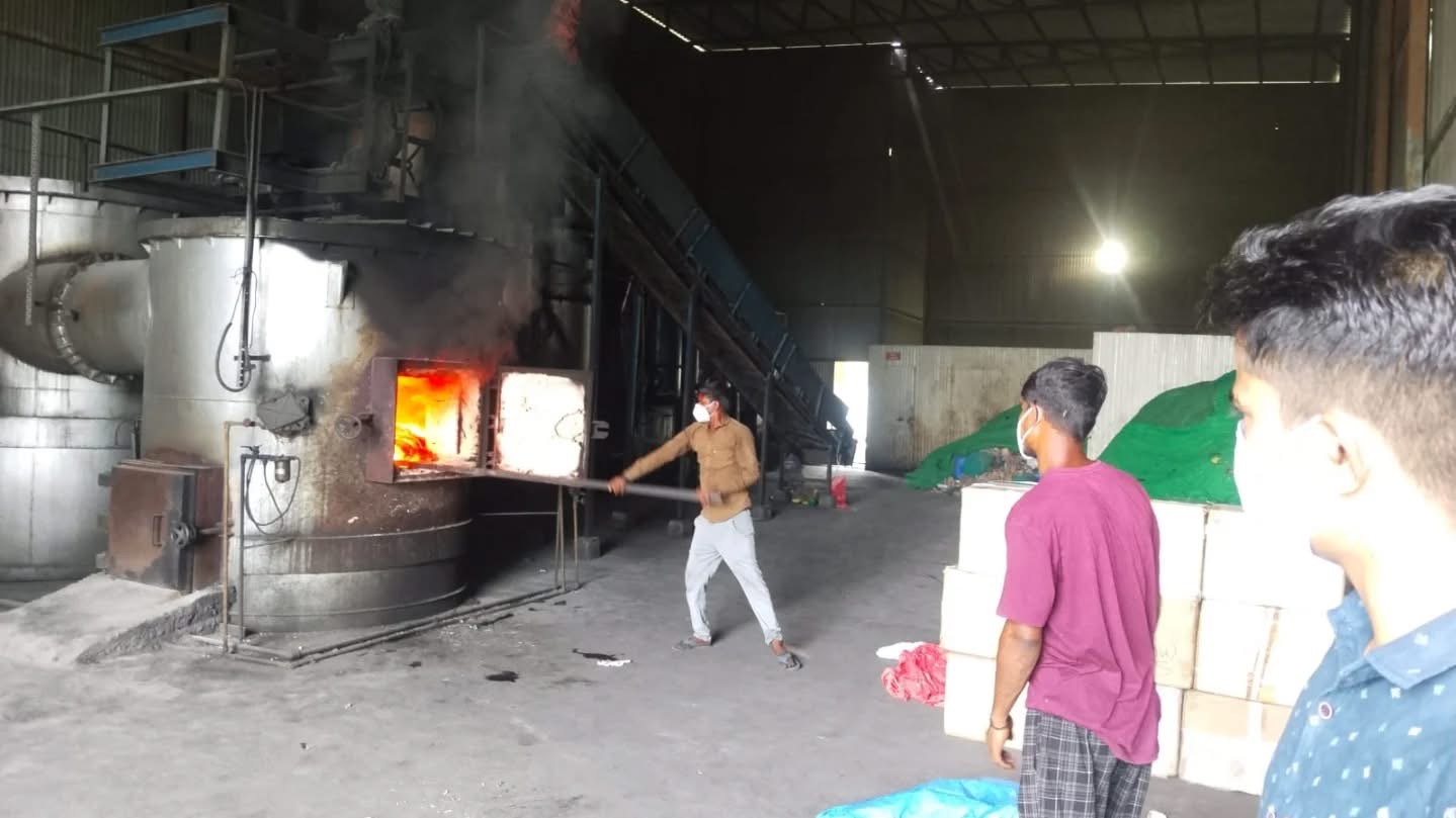Dehradun: 236 करोड़ की ड्रग्स को आग के हवाले: देहरादून में एनसीबी की बड़ी कार्रवाई, तस्करों को सख्त संदेश।