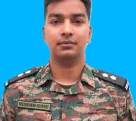 Uttarakhand: राजौरी में ऑपरेशन के दौरान अल्मोड़ा के लेफ्टिनेंट बीरेश्वर गोस्वामी शहीद, पूरे सैन्य सम्मान के साथ होगा अंतिम संस्कार