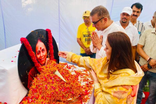 Haldwani: स्व. डॉ. इंदिरा हृदयेश की पुण्यतिथि पर उमड़ा जनसैलाब, श्रद्धांजलि सभा में जुटे भाजपा-कांग्रेस समेत सभी दलों के दिग्गज
