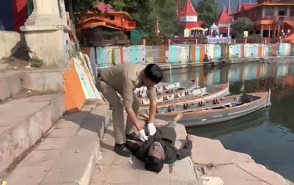 Nainital: नैनी झील से लगातार दूसरे दिन मिला शव, अधेड़ की संदिग्ध मौत से बढ़ी चिंता