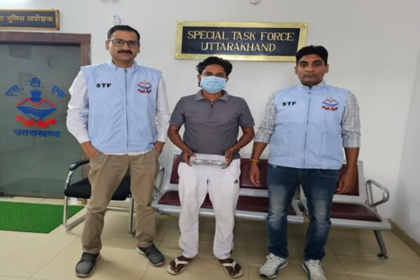 Haridwar: 35 लाख की ट्रामाडोल तस्करी मामले में एसटीएफ की बड़ी कार्रवाई, सप्लाई नेटवर्क का सक्रिय सदस्य गिरफ्तार