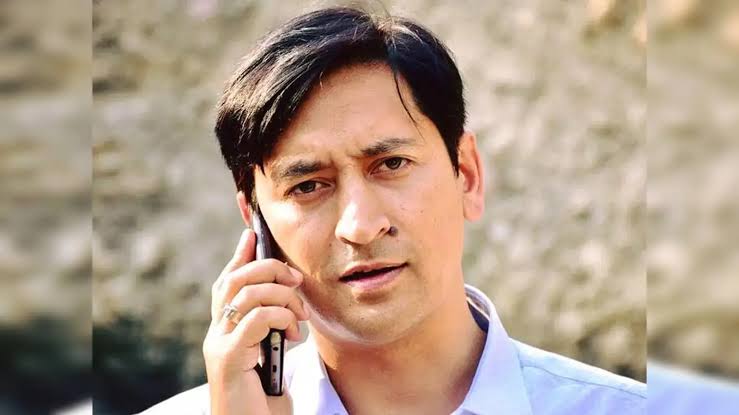 Nainital: लोअर मालरोड मरम्मत में देरी पर आयुक्त सख्त, सीसीटीवी निगरानी के आदेश और PWD अधिकारियों से जवाब तलब