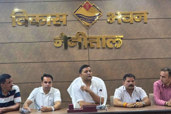 Bhimtal: मानसून तैयारियों में लापरवाही नहीं होगी बर्दाश्त, मंत्री कैड़ा ने अधिकारियों को दिए सख्त निर्देश