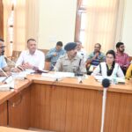 Haldwani: विकास कार्यों पर डीएम ललित मोहन रयाल सख्त, बेतालघाट ट्रॉली की जांच और गुणवत्ता में लापरवाही पर कार्रवाई के निर्देश