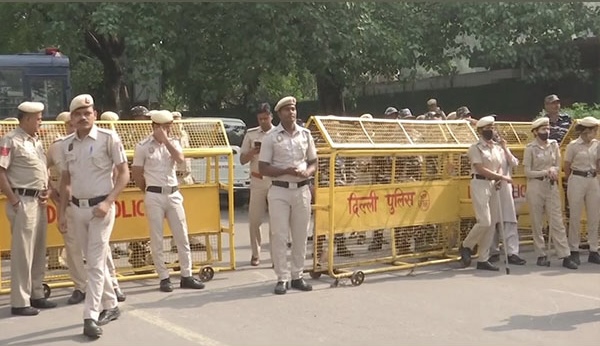 New Delhi: दिल्ली पुलिस की सभी छुट्टियां रद्द, राजधानी में सुरक्षा व्यवस्था को लेकर जारी हुआ बड़ा आदेश