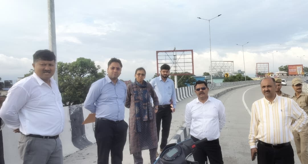 Haldwani: गोलापार तीनपानी फ्लाईओवर दुर्घटना की जांच तेज, एडीएम ने किया स्थलीय निरीक्षण सड़क सुरक्षा सुधार के दिए निर्देश
