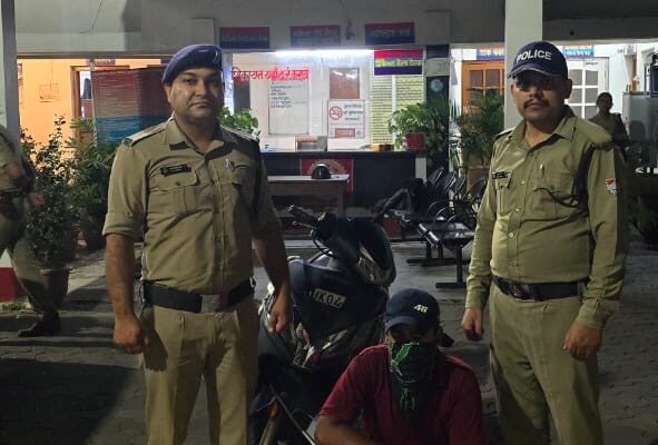 Haldwani: हल्द्वानी में ऑपरेशन प्रहार के तहत चोरी की स्कूटी बरामद, आरोपी गिरफ्तार