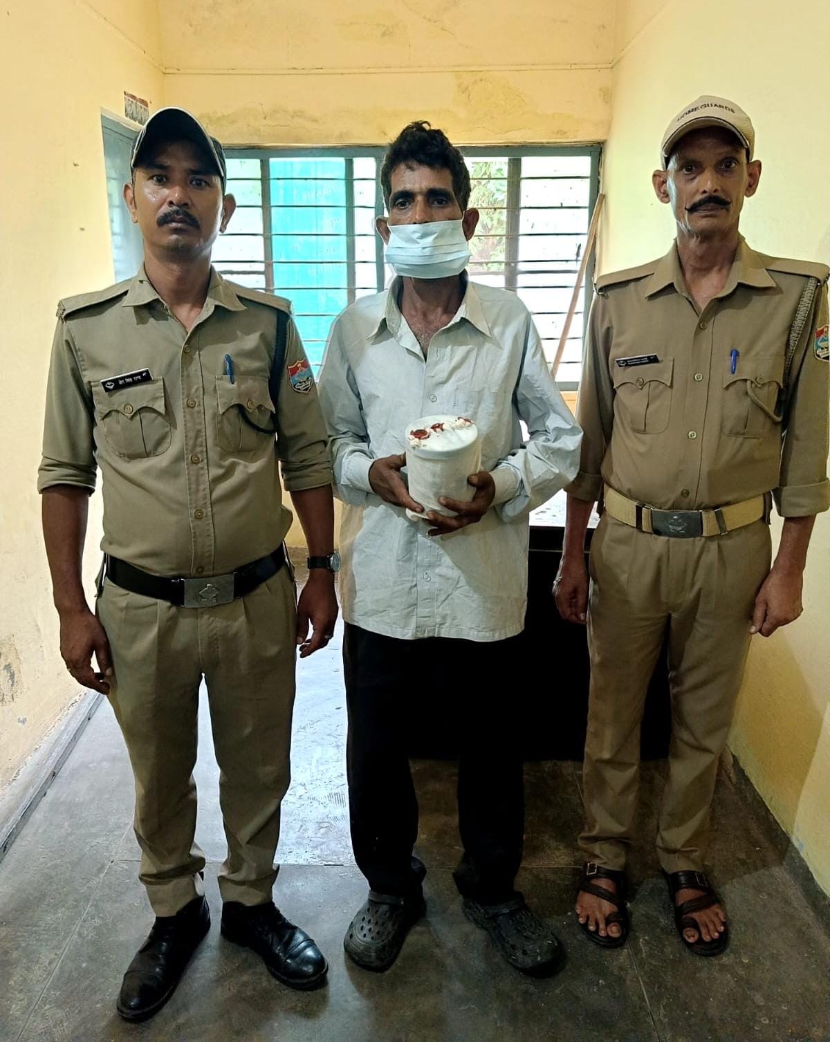 Haldwani: ऑपरेशन प्रहार के तहत काठगोदाम पुलिस की बड़ी कार्रवाई, नशीले इंजेक्शनों के साथ 56 वर्षीय आरोपी गिरफ्तार