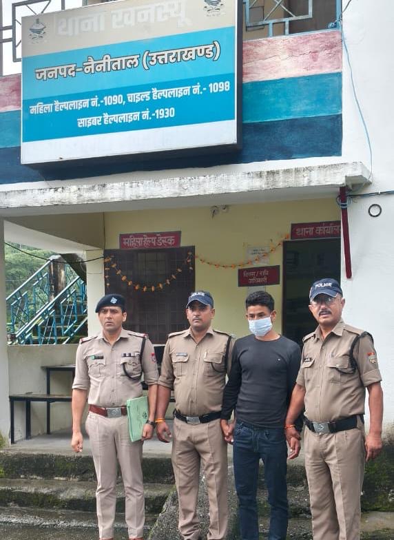 Bhimtal: अवैध संबंधों के शक में पत्नी की पीट-पीटकर हत्या कर बच्चों को धमकाकर फरार हुआ आरोपी गिरफ्तार, खनस्यूं पुलिस ने भेजा जेल