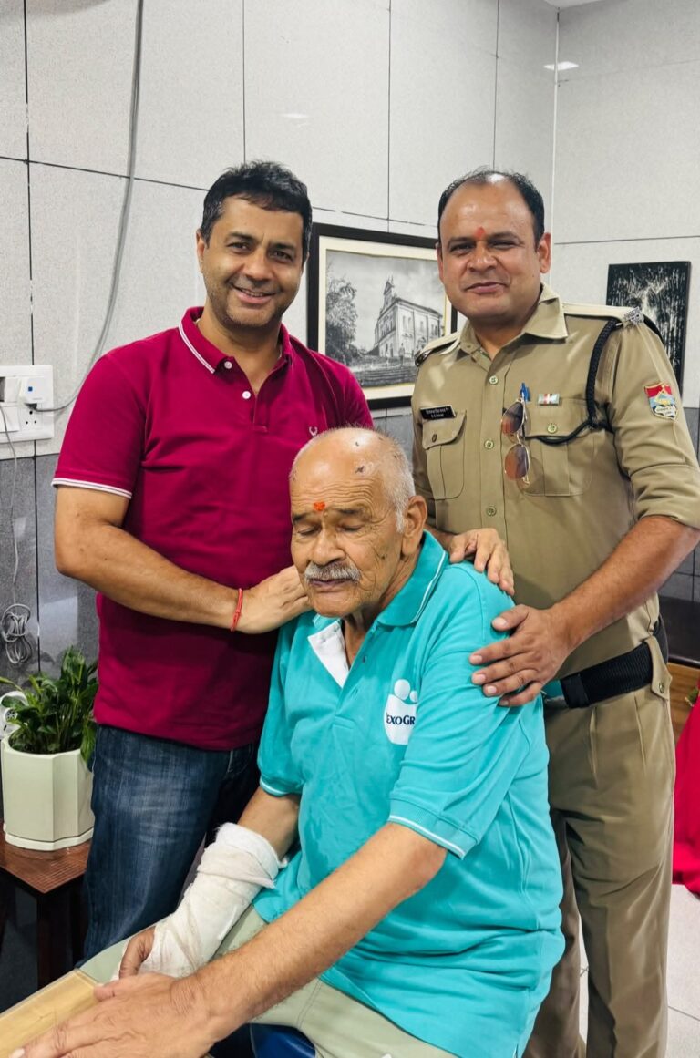 Haldwani: कोमा में पहुंचे मरीज के दिमाग से निकाला बड़ा खून का थक्का, डॉ. महेश शर्मा की सफल सर्जरी से लौटी जिंदग
