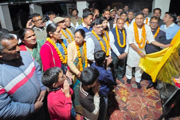Mukteshwar: मुक्तेश्वर में 4.54 करोड़ की लागत से बनेगी सरफेस पार्किंग और प्लाजा, कैबिनेट मंत्री राम सिंह कैड़ा ने किया भूमि पूजन