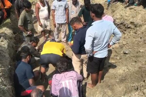 Haridwar: गणेश विसर्जन के दौरान गंगा में बही 14 वर्षीय किशोरी, एसडीआरएफ और जल पुलिस का सर्च अभियान जारी