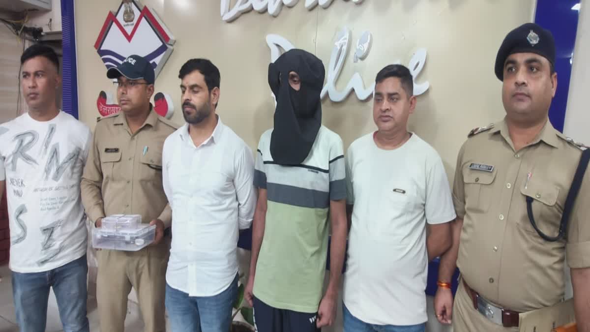 Dehradun: देहरादून में तलाक की बात से नाराज पति ने पत्नी को मारी गोली, हत्या के बाद फरार आरोपी गिरफ्तार