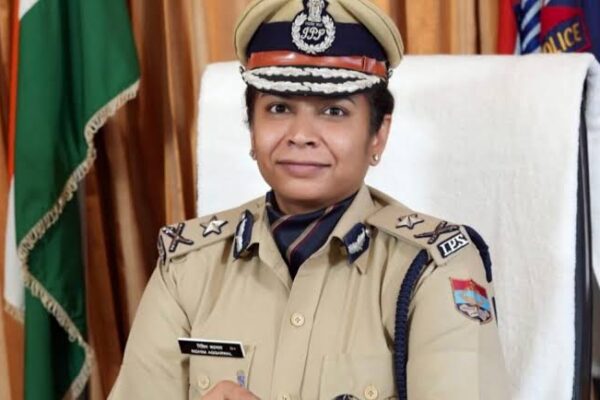 Dehradun: उत्तराखंड पुलिस में बड़ा प्रशासनिक बदलाव, रिद्धिम अग्रवाल से कानून व्यवस्था हटाकर नीलेश आनंद भरणे को मिली जिम्मेदारी