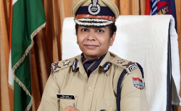 Dehradun: उत्तराखंड पुलिस में बड़ा प्रशासनिक बदलाव, रिद्धिम अग्रवाल से कानून व्यवस्था हटाकर नीलेश आनंद भरणे को मिली जिम्मेदारी