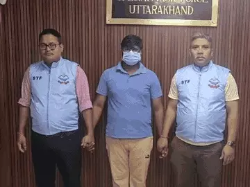 Dehradun: ग्रेटर नोएडा से पकड़ा गया 69.90 लाख की साइबर ठगी का आरोपी, निवेश के नाम पर देहरादून की महिला को लगाया था चूना