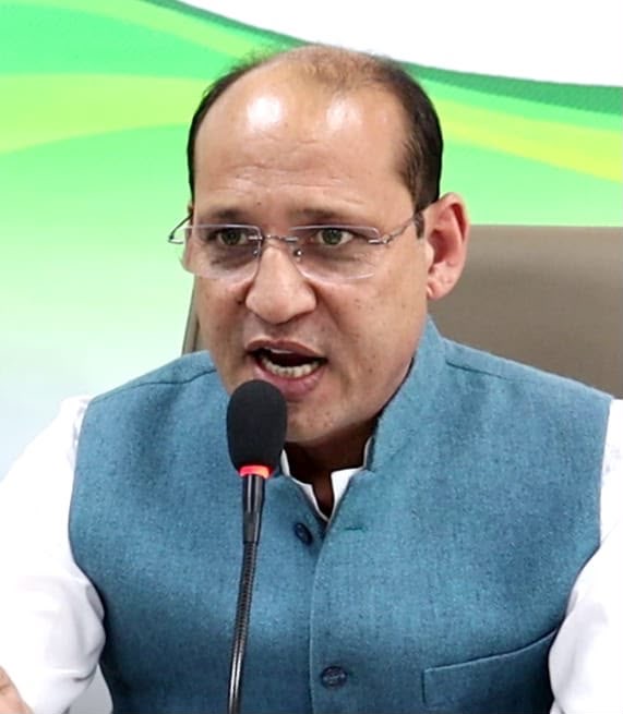 Haldwani: शहीद परिवारों की 10 लाख की अनुग्रह राशि रोके जाने पर बल्यूटिया ने भाजपा सरकार को घेरा, हक की राशि तत्काल देने की उठाई मांग