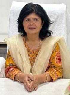 Nainital: आयुष्मान योजना में इलाज के दौरान परेशानी हो तो सीएमओ से करें संपर्क, नैनीताल में सूचीबद्ध अस्पतालों की जानकारी जारी