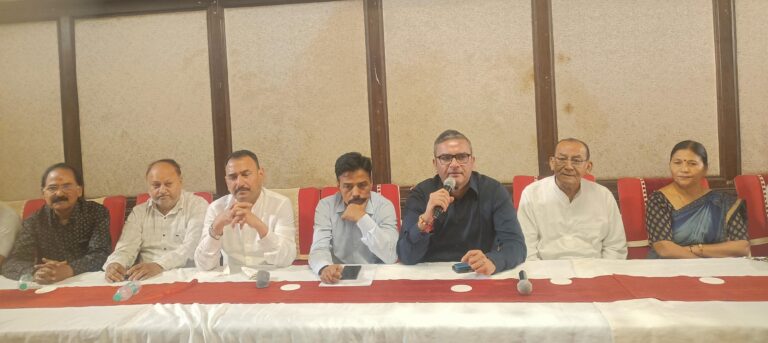 Haldwani: ‘वोट बचाओ देश बचाओ’ को लेकर कांग्रेस का जनजागरण मार्च कल, सुमित हृदयेश बोले वोट की ताकत से खिलवाड़ लोकतंत्र पर सीधा हमला