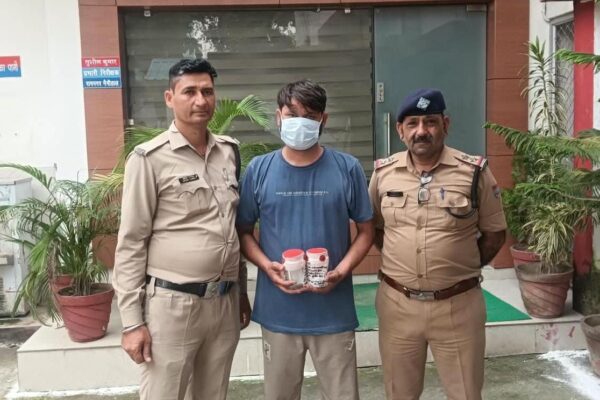 Ramnagar: ऑपरेशन प्रहार के तहत रामनगर पुलिस की बड़ी कार्रवाई, 30.87 ग्राम स्मैक के साथ बाजपुर का युवक गिरफ्तार