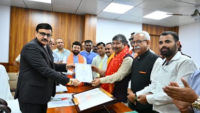 Haldwani: दिनेश आर्य निर्विरोध राज्यसभा सांसद निर्वाचित, 12 साल बाद कुमाऊं को मिला प्रतिनिधित्व