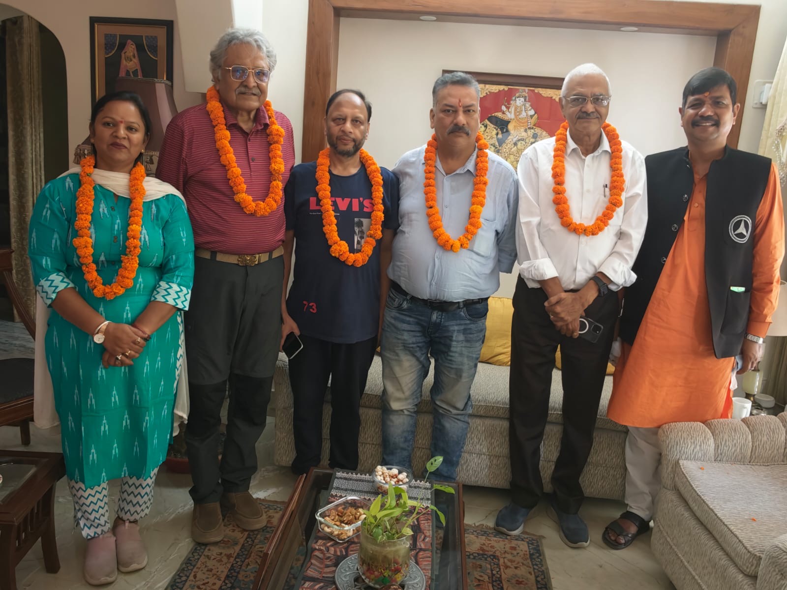 Haldwani: हीरा नगर सहकारी समिति का निर्विरोध चुनाव संपन्न, हरीश चंद्र जोशी बने अध्यक्ष