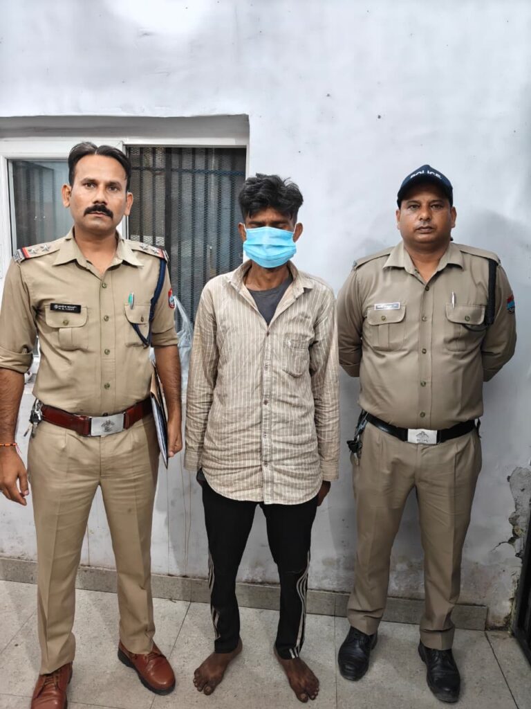 Haldwani: जिला बदर होने के 5 दिन बाद ही शहर लौटा तस्कर, नशीले इंजेक्शनों के साथ बनभूलपुरा पुलिस के हत्थे चढ़ा